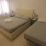 Milan White Apartment Close To The Metro